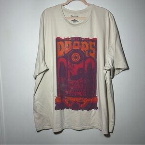 The Doors Sat Nite June 15 Graphic Ivory Graphic T-Shirt Size XXL